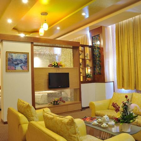โรงแรมถั่งลอย Thu Dau Mot ภายนอก รูปภาพ
