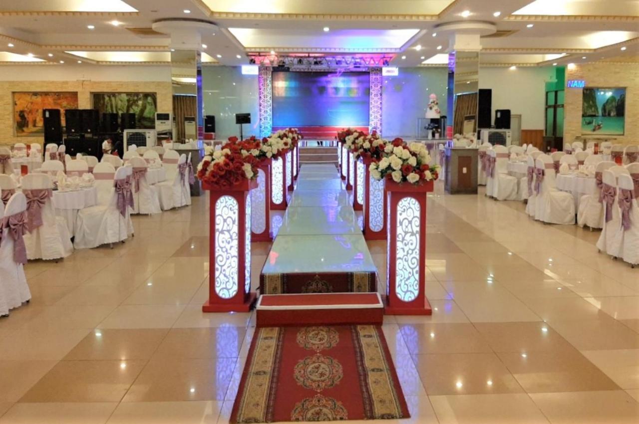 โรงแรมถั่งลอย Thu Dau Mot ภายนอก รูปภาพ